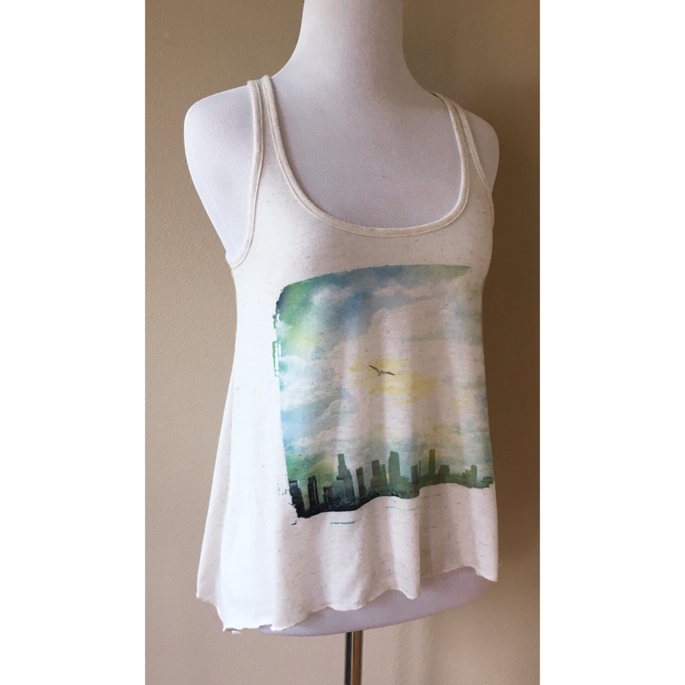 Lilu Linen Blend City Skyline Bird Print Tank Top
